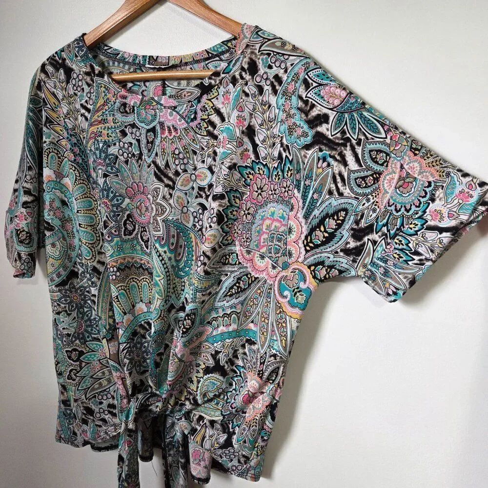 NEVER WORN JODIFL BOHO PAISELY TIE WAIST SLINKY TEE SIZE M/L